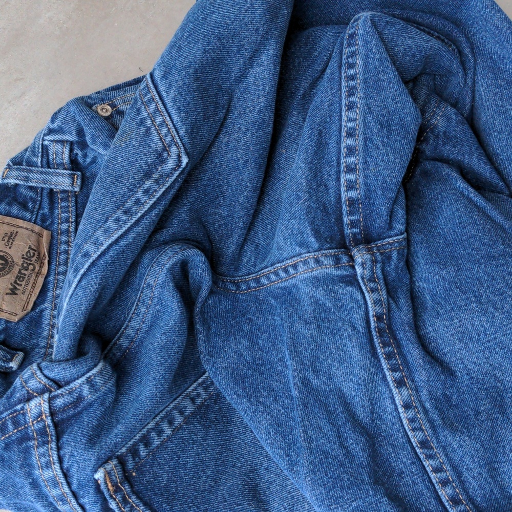 Wrangler Jeans - Picture 3 of 5